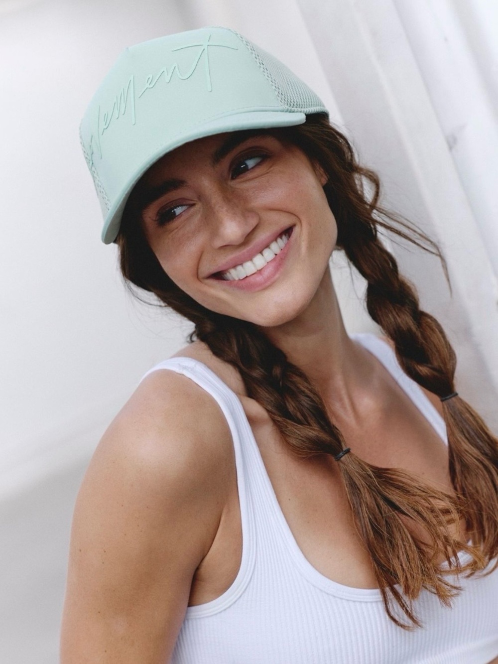 NWT Free People Movement signature soft mesh trucker hat